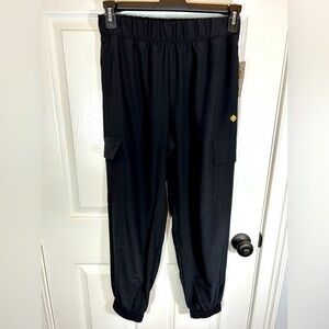 Kensie black pull on cargo jogger pants size S NWT